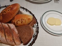 美式餐前面包-Wolfgang’s Steakhouse 沃夫冈牛排馆(上海白玉兰广场店)