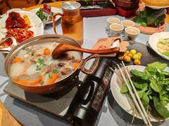 -吴越荣记苏州菜·松鼠桂鱼100%活鱼现做(月光码头店)