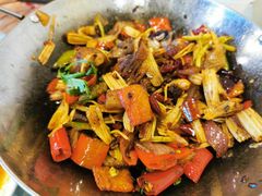 -小厨子私房菜·云南美食店
