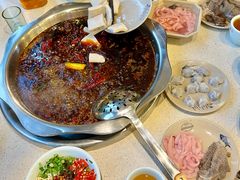 -九尺赵老四鲜鹅肠火锅