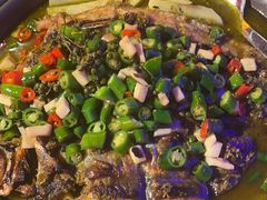 -令狐冲·炭烤活鱼(宝龙店)