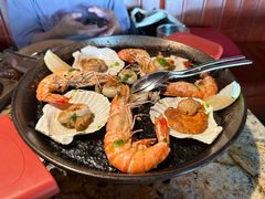 传统西班牙墨鱼汁海鲜饭-BROWNSTONE布朗石西班牙餐厅(深圳湾店)