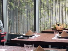 -NIUNIUPARK和牛螃蟹(龙湖杭州滨江天街店)