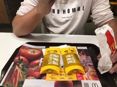 -麦当劳(潮南峡山得来速店)