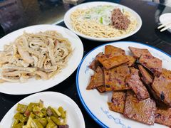 -十二忠手拉面(五福店)