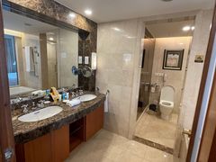 -汕尾巴黎半岛酒店