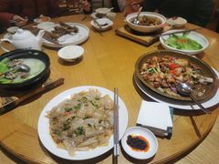 铜盘焗走地鸡-德胜轩正宗顺德菜(宝安沙井会展中心店)