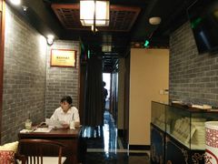 -裕和堂中医推拿艾灸(太古汇臻品店)