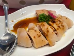 -深圳富苑皇冠假日套房酒店