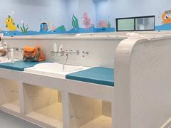 -戊辰亲子游泳俱乐部