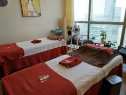 包房-松和日式美容整骨