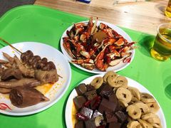 -梁老三麻辣鸡头总店