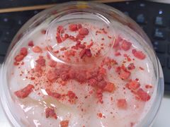 草莓酸奶星冰乐-星巴克(宏汇国际广场店)