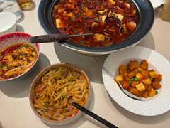 -漢舍川菜馆(国贸商城店)