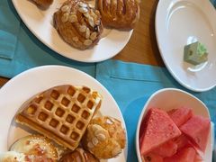 -亚龙湾希尔顿自助餐厅·海鲜·烧烤·沙滩BBQ·现场乐队