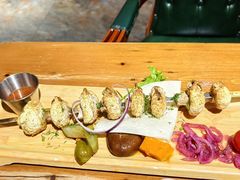 -米德维奇俄式西餐厅(西六道街店)