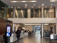 -天津波士信达奔驰4S店(卫津南路店)