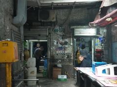 -石灰市毛记烧鸡公(解放碑店)