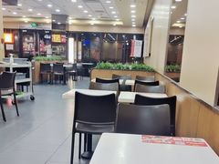 大堂-永和大王·现磨豆浆·卤肉饭(九亭SH085店)