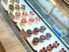 -缇纳甜妮·西餐·甜点(商字店)