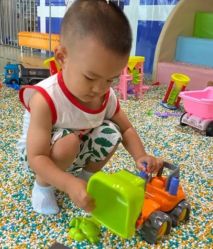 -塔塔王国·主题儿童游乐园(奥城商业广场店)