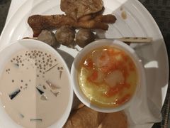 -君来湖滨饭店·玫瑰园