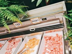 -金滏山烤肉·海鲜·火锅自助餐厅(襄阳万达店)