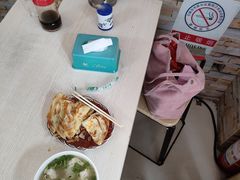 -石门侯·石门馄饨侯(革新北街店)