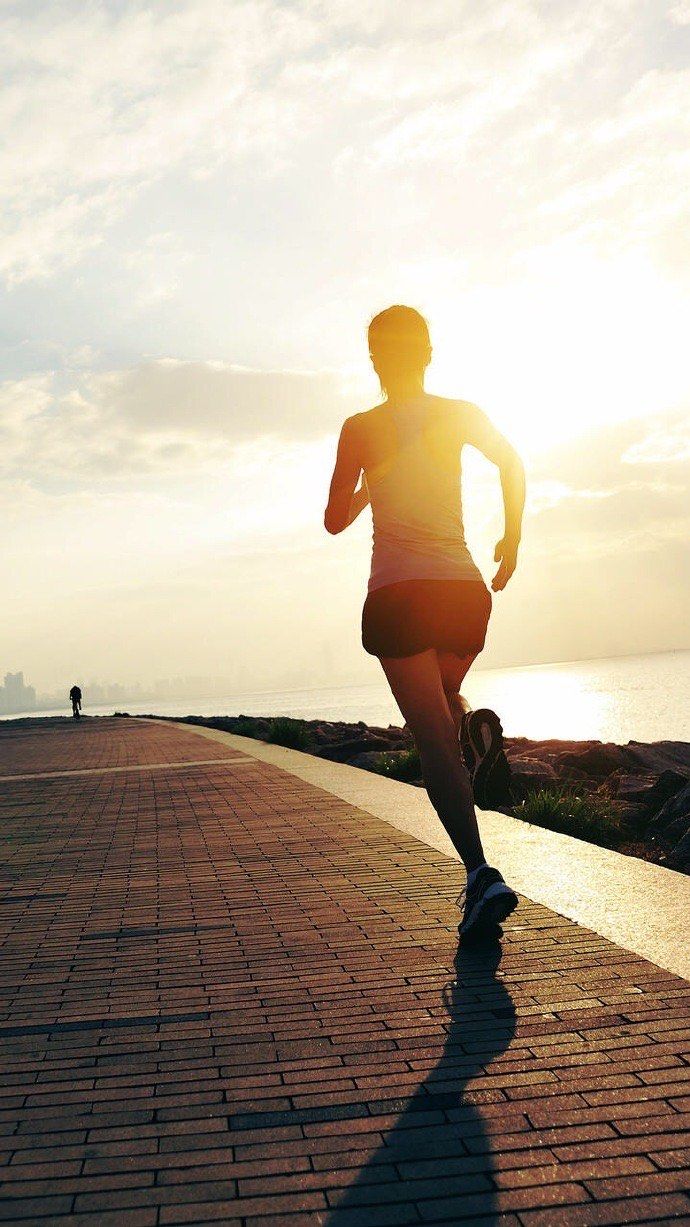 晨跑后的第一缕阳光