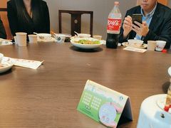 -川流不息·地道川菜·小龙虾(松东路店)