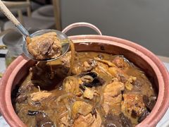 小鸡炖蘑菇-关东小磨东北菜(漕河泾印象城店)