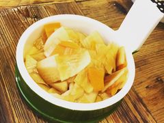 -朋友圈概念餐厅(象山万达广场店)