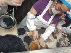 -芳婆糕团店(王府大街店)