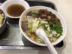 -花溪王记牛肉粉(四季花溪商场店)