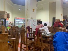 大堂-佘记全家福芋儿鸡(向阳街总店)