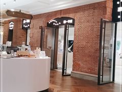 -潮一不贰·法式甜品·生日蛋糕·西式简餐(外滩店)