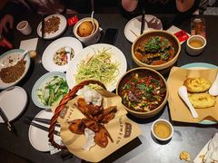 -鸽子侯·家宴·平价海鲜(市图书馆店)