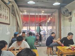 -朱大嘴肥肠血旺(福字街店)