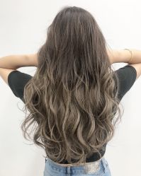 -MODEL'S HAIR