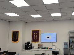 -TESLA 特斯拉(深圳坂田特斯拉中心)