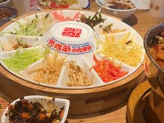 -怪噜范·老贵阳街头名小吃(汇金星力城店)