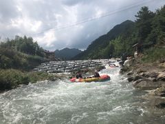 -龙井峡漂流