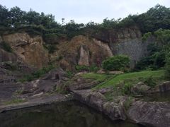 -伍山石窟