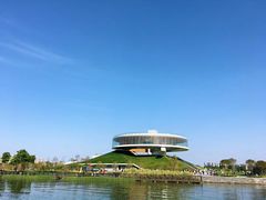 -郑东新区龙湖公共艺术中心