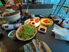 -蝴蝶里·粤菜·点心(滨江龙湖店)