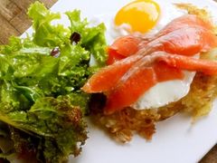 熏三文鱼土豆饼-the rug 飞毯 (朝阳公园店)