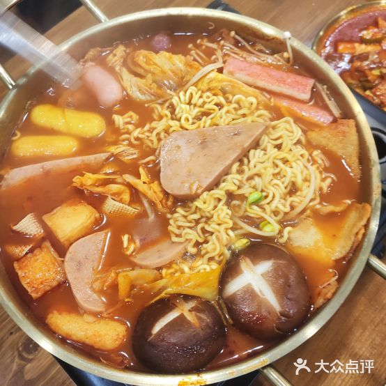 一食一冰阶梯(滨河路店)
