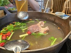 -三出山火锅(南京万象天地店)