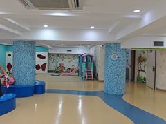 -乐悠游亲子游泳俱乐部