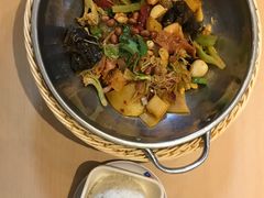 -拿渡麻辣香锅(世茂广场·工三店)